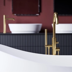 Напольный смеситель для ванны Omnires Y Brushed Gold Y1233GLB